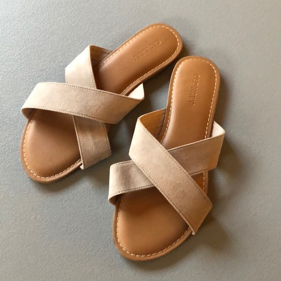 Old Navy Shoes - Old Navy sandals